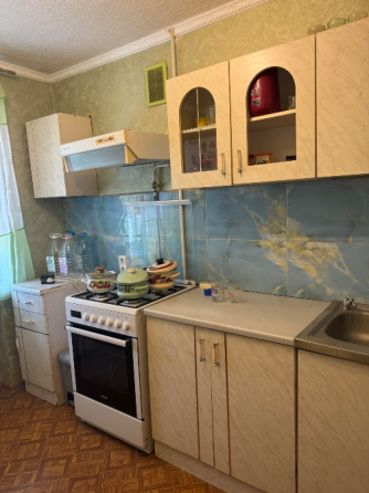 Продам отличную 2к кв Азотный Донецк
