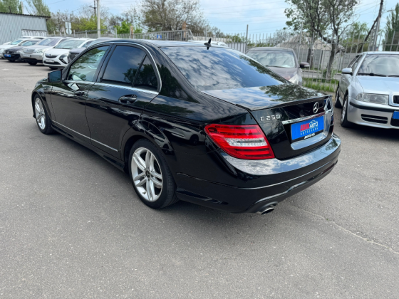 Мерседес C-250 W204 2013г Донецк