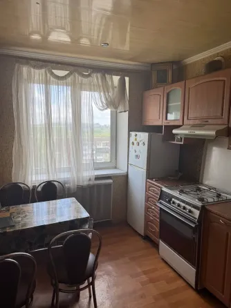 Продам 2-х комнатную квартиру в Макеевке, Капитальная , улица Репина Макеевка