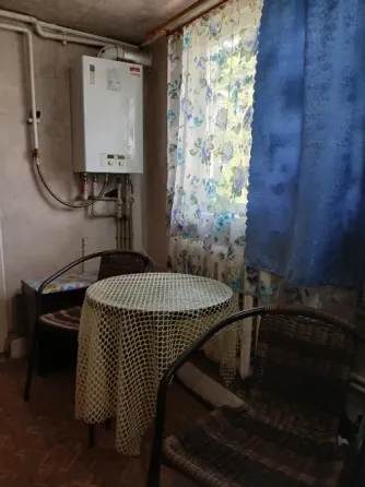 Продам квартиру на земле , отдельный двор Азотный, 46 школа Донецк