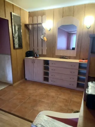 Срочно продам 3 комнатную чешку Широкий Донецк