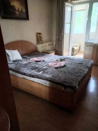 Срочно продам 3 комнатную чешку Широкий Донецк
