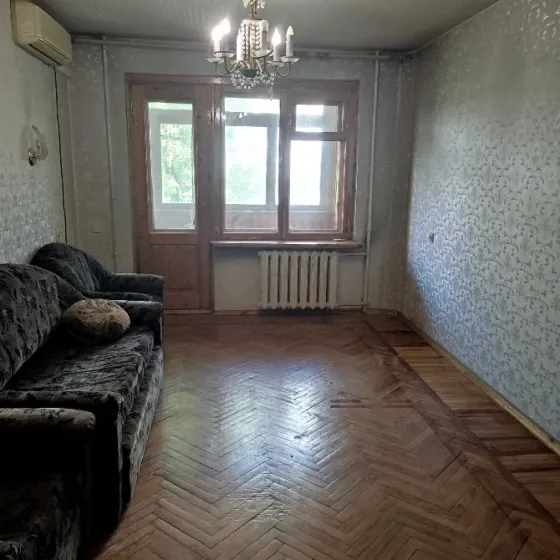 Продам 3х комнатную квартиру Крытый рынок Донецк