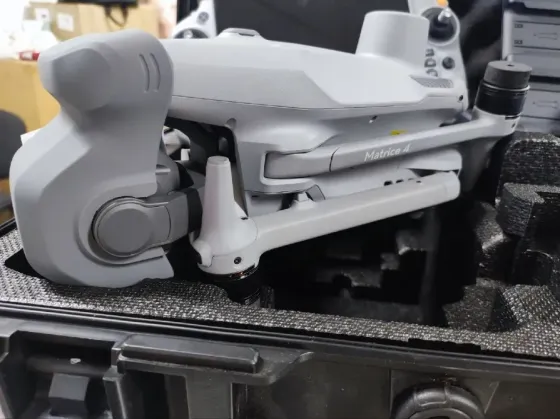 Квадрокоптер DJI Matrice 4 T Донецк
