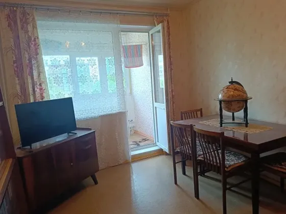 Продам 2-х комнатную Киевский исполком Донецк