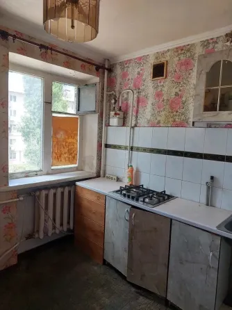 Срочно продам 1к.кв г. Макеевка, Центрально-городской район, ул. Ленина Макеевка