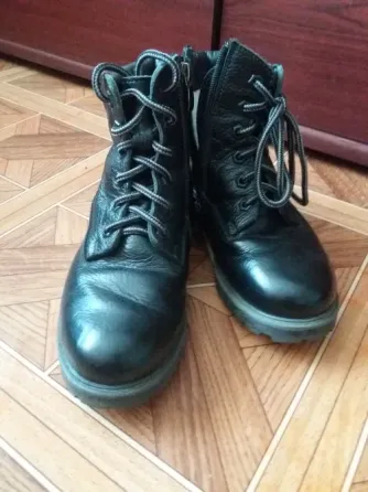 Продам ботинки р.35 Донецк