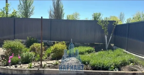 Пpодается уютный дом (квартира на земле) в Горняцком районе, г. Макеевки, пгт Маяк Макеевка