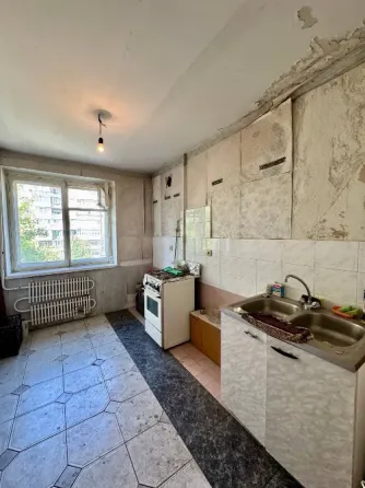 Продажа 3х комн. квартиры, Ориентир Атлетик. Центр города! Донецк