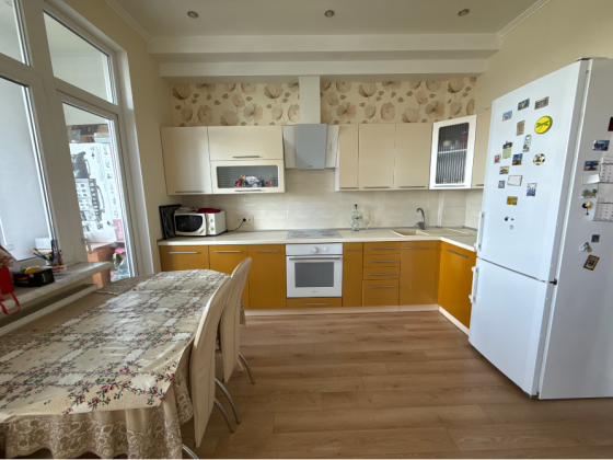 Продам 3 ком.кв в центре Донецка, Ворошиловский район, элитный новострой Донецк