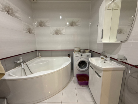 Продам 3 ком.кв в центре Донецка, Ворошиловский район, элитный новострой Донецк