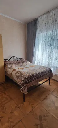 Продам большой просторный дом в городе Ждановка Ждановка