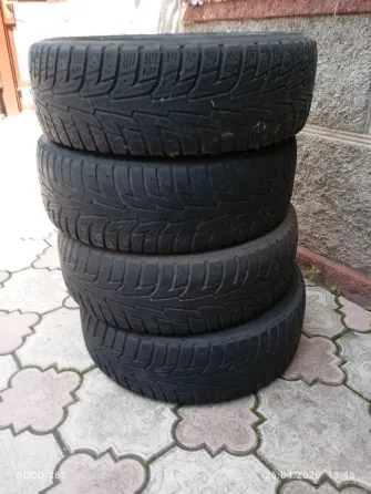 Продам зимнюю резину Донецк