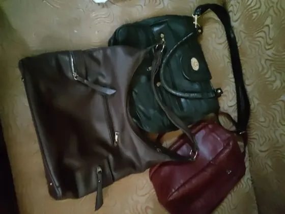 Отдам одежду и обувь Донецк
