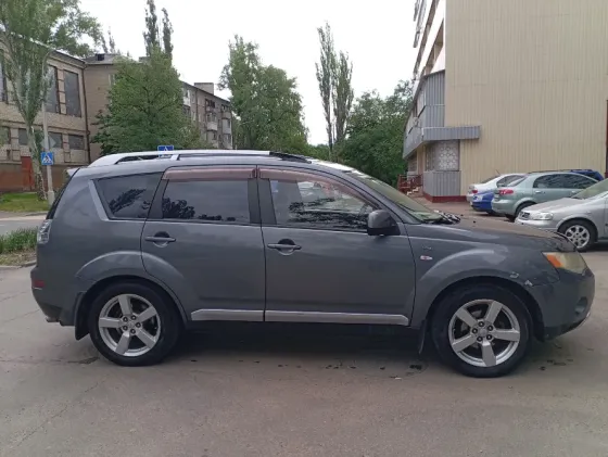 Продам автомобиль Донецк