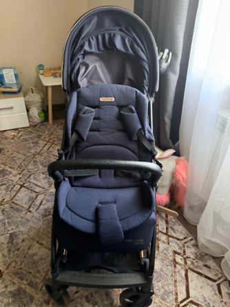 Коляска прогулочная Peg Perego Selfie Plus Blue Shine Макеевка