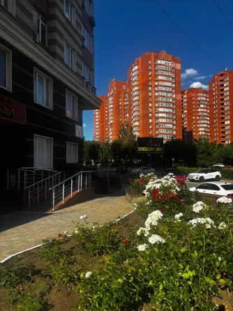 Трёхкомнатная квартира в жк Центральный в Киевском районе города Донецка. Донецк