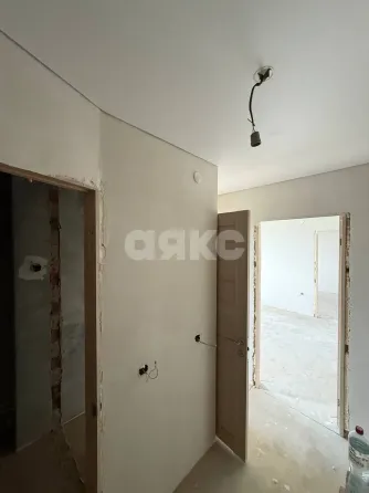 Продается 2-комнатная квартира общей площадью 49,2 м² в Центральном районе Мариуполь