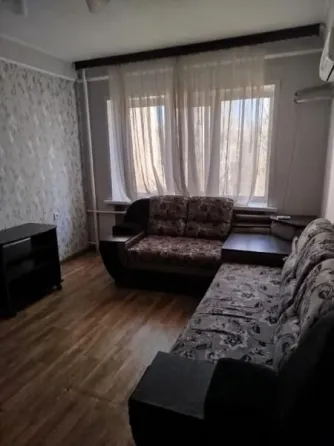 Продам двухкомнатную кваритру в центре Донецка Донецк