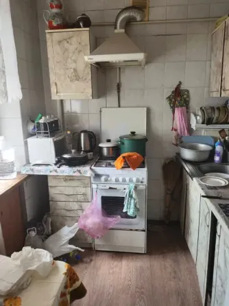 Продается 2 х. комн . Ворошиловский , маг. Изумруд , 3/5 Донецк