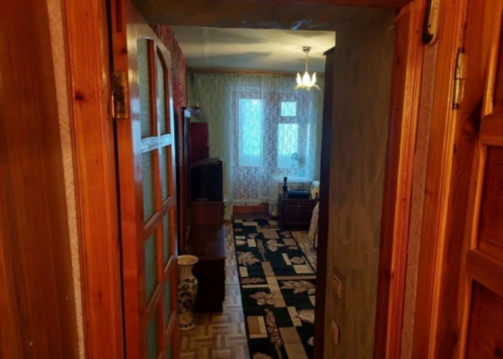 Цена снижена! Продажа 3х комнатной квартиры в городе Ясиноватой, 3-ий микрорайон Ясиноватая