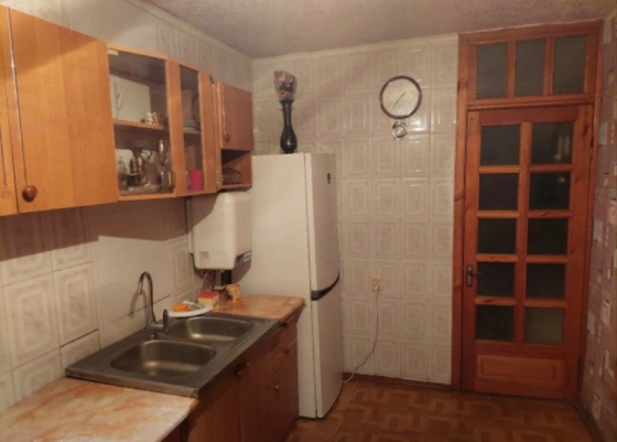 Цена снижена! Продажа 3х комнатной квартиры в городе Ясиноватой, 3-ий микрорайон Ясиноватая