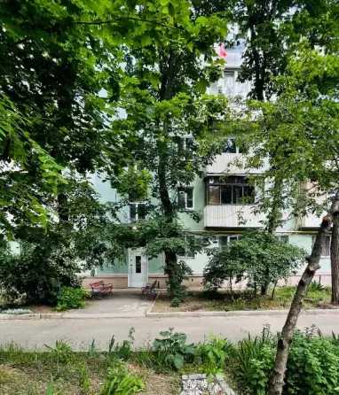Продается 3-комнатная квартира в Приморском р-н Мариуполь