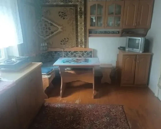 Продам отдельно стоящий дом в центре Моспино Донецк
