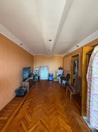 Продаётся 2-х комн.квартира 45,5 кв.м. Мариуполь