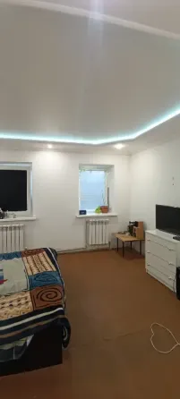 Продам дом в Куйбышевском р-не, ул. Калинина. Газ. Службы в доме. Донецк