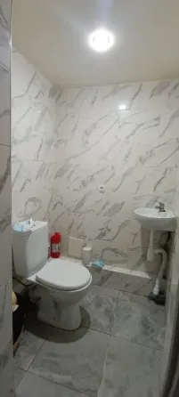 Продам дом в Куйбышевском р-не, ул. Калинина. Газ. Службы в доме. Донецк
