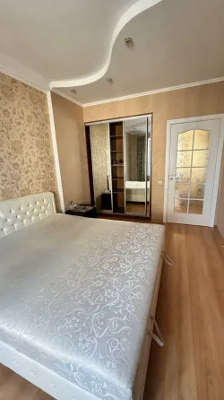 Продам 3 к квартиру с видом на Храм! Мариуполь