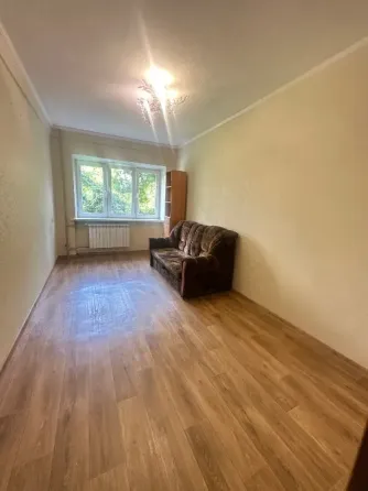 Продается 3.кв. в Калининском р-не., пр-т. Ильича, Грузия. Донецк