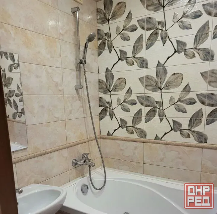 Срочная сдача крупногабаритной двухкомнатной квартиры по адресу Будённовский район Донецк - изображение 2