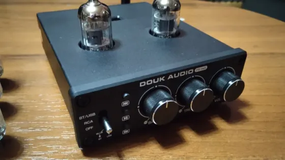 Продам лампочый предусилитель hi-fi Макеевка