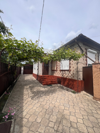 Продажа двух домов Макеевка, Центрально-Городской район, (ориентир Авторынок) Макеевка