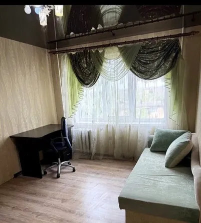 Продам 2к.кв. Кировский р-н. мкр. Текстильщик. Ориентир ост.шахта 19. ул.Петровского. Донецк