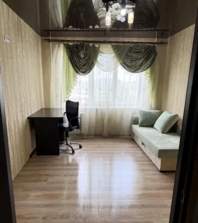 Продам 2к.кв. Кировский р-н. мкр. Текстильщик. Ориентир ост.шахта 19. ул.Петровского. Донецк