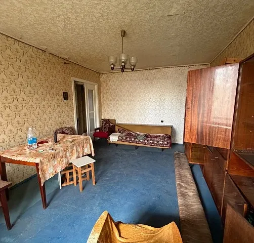 Продам 3к.кв. Кировский р-н. мкр. Бирюзова-2. ул. Бирюзова. Донецк