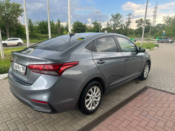 Продам Hyundai Solaris Донецк