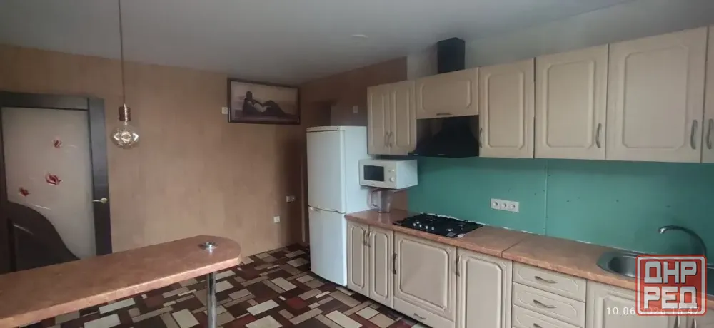 Продам 1/2 дома на Жилплощадке Донецк - изображение 1