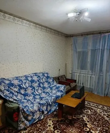 Продается 2-х комнатная квартира ,ул. Петровского дом 123 б Донецк
