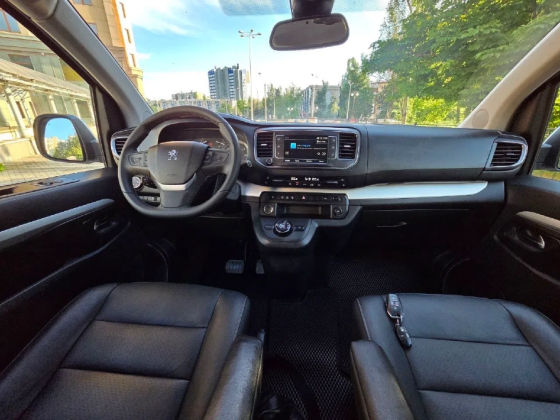 Продам Peugeot traveller Донецк