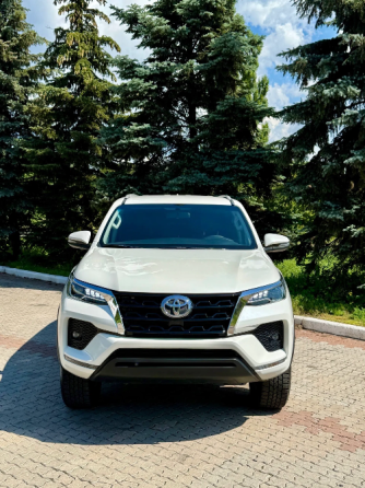 Продам Toyota Fortuner рестайлинг Донецк