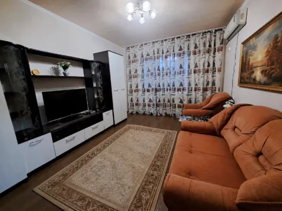 2х ком.квартира,микр-н Цветочный Донецк