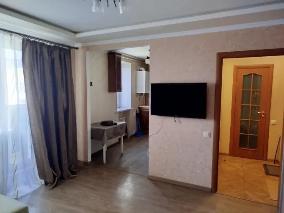 Продам 1 комн кв в Ленинском районе Донецк
