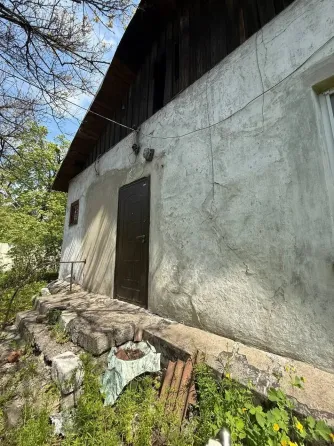 Продам 1/2 финского дома, под капремонт, Гвардейка, 8-8. Макеевка