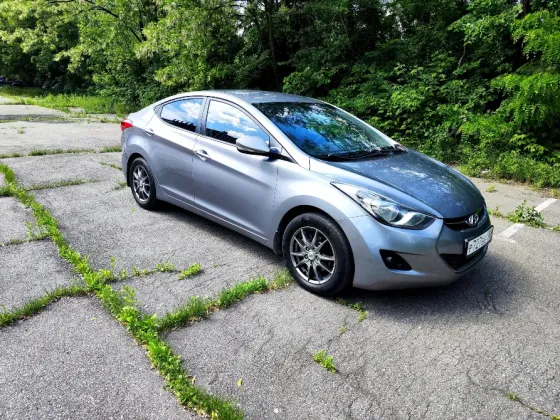 Продам Hyundai Elantra 2012 Донецк