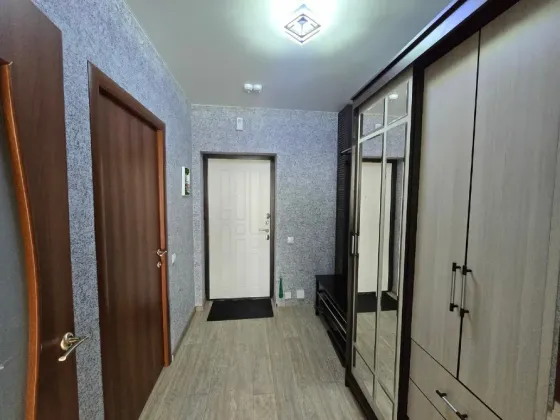 Сдаётся квартира в Будённовском районе, ул. Октября, неподалёку от автостанции Будённовская Донецк
