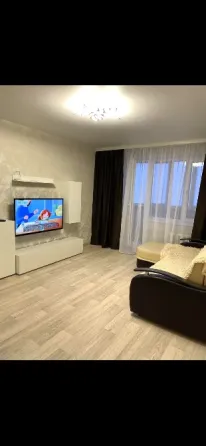 Сдаю 1-к квартиру в Ленинском районе, ориентир Голубые. Донецк